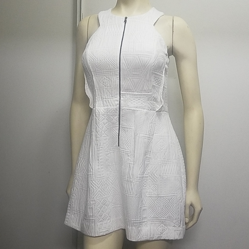 BCBGMAXAZRIA  dress